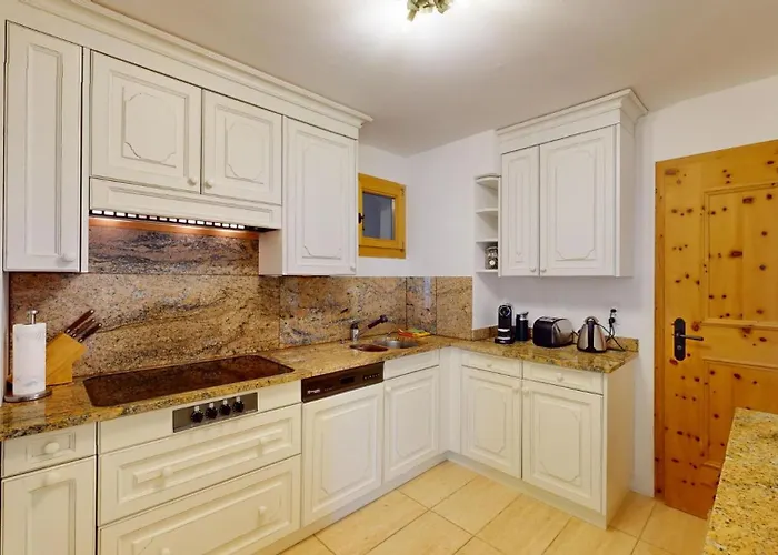 Brattas 40 Санкт-Мориц